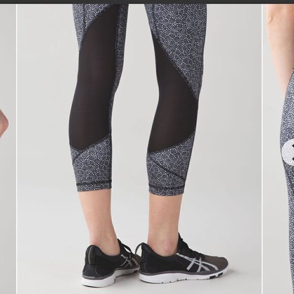 Lululemon Pace Rival Crop Legging in Freckle Flower Black White - Picture 8 of 10